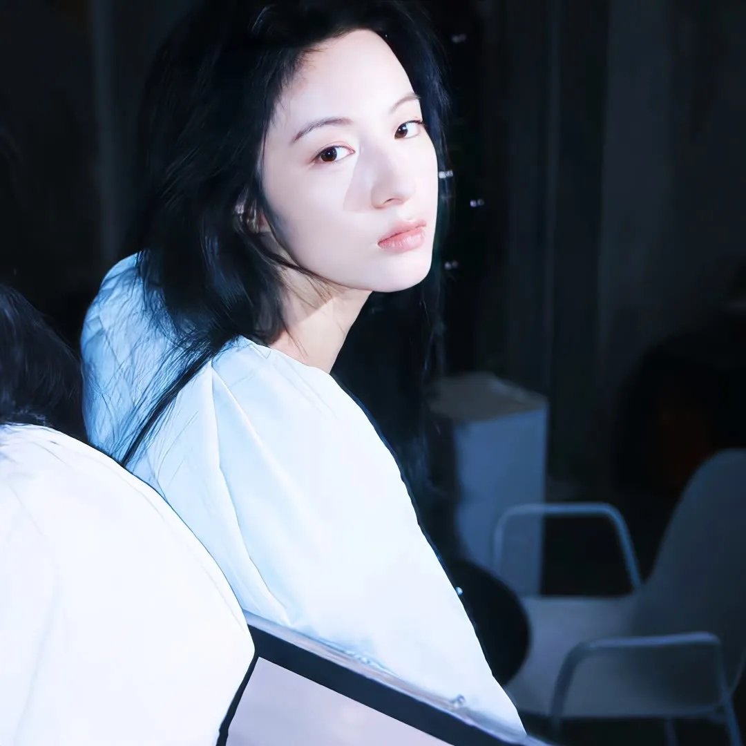 雾港夜未央2026海报